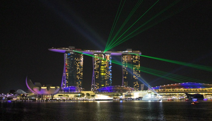 singapur marina bay sands lasershow