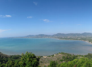 Top 10 Hotels in Chalong Chalong